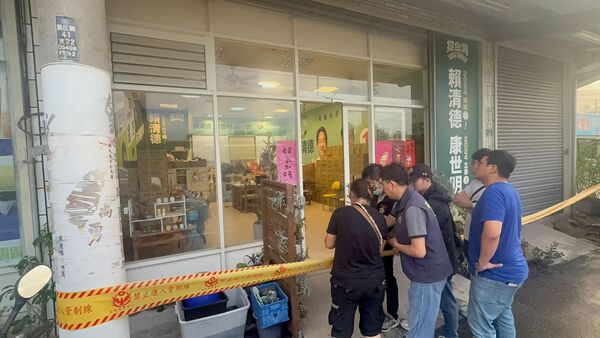 趁颱風天闖空門!民進黨大咖「錢筒、洋酒被洗劫一空」