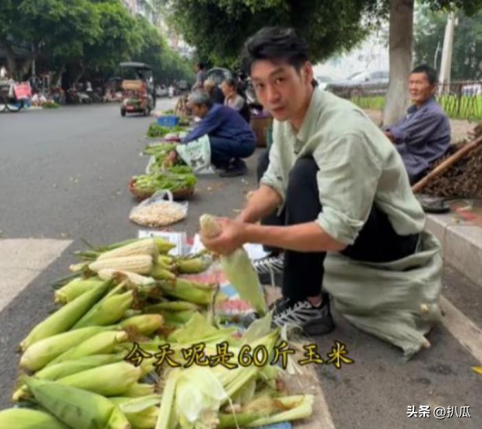 大咖電影男星「回老家擺攤賣菜」!認了「已無戲可拍」鬆口演藝圈黑幕...