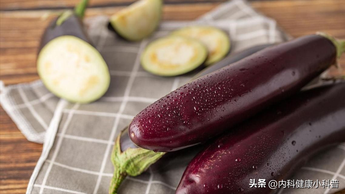 比砒霜還毒!只因「吃了一盤它」全家4人掛了