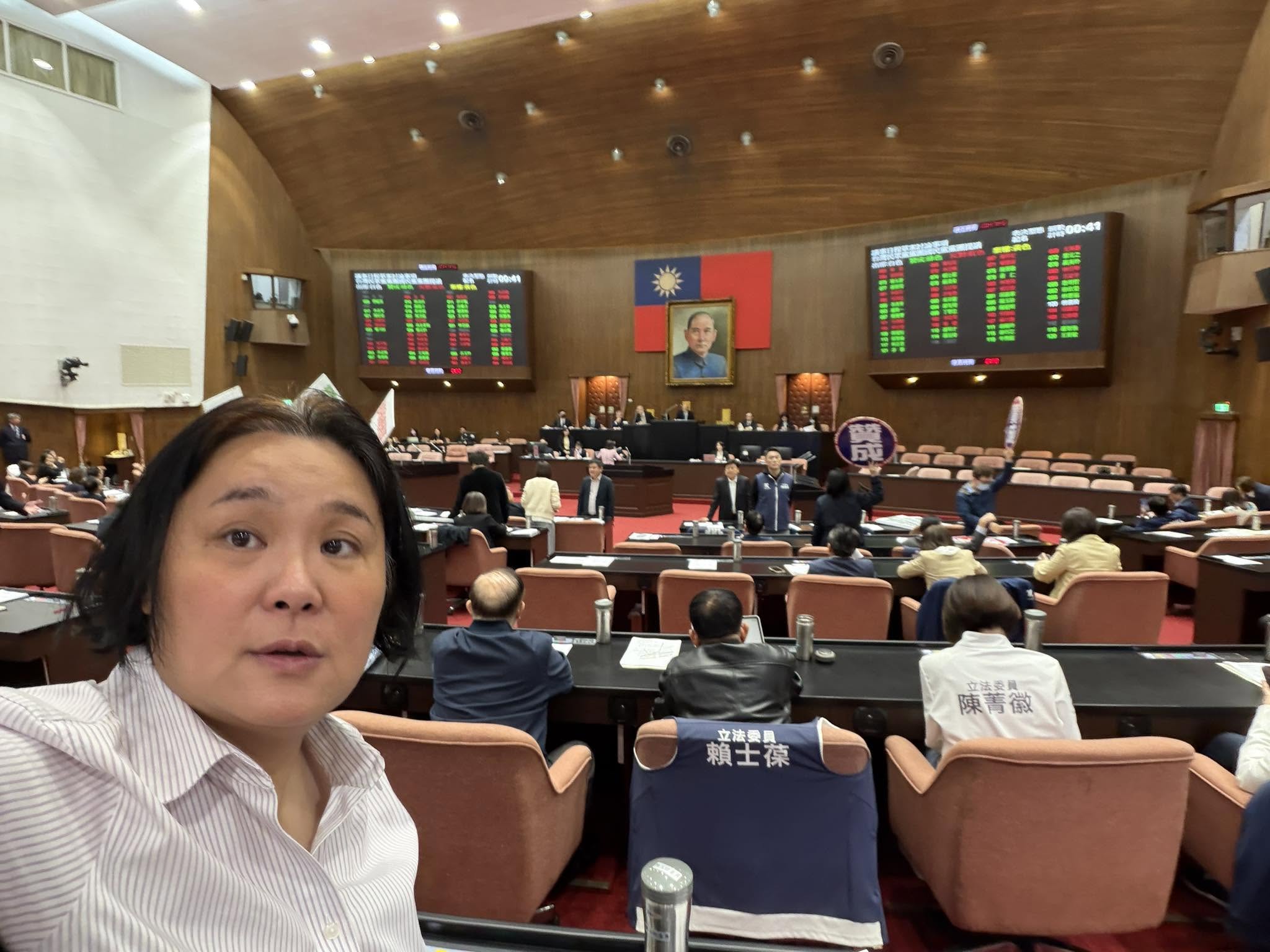 快訊/52歲陳玉珍出事了!劇痛緊急就醫