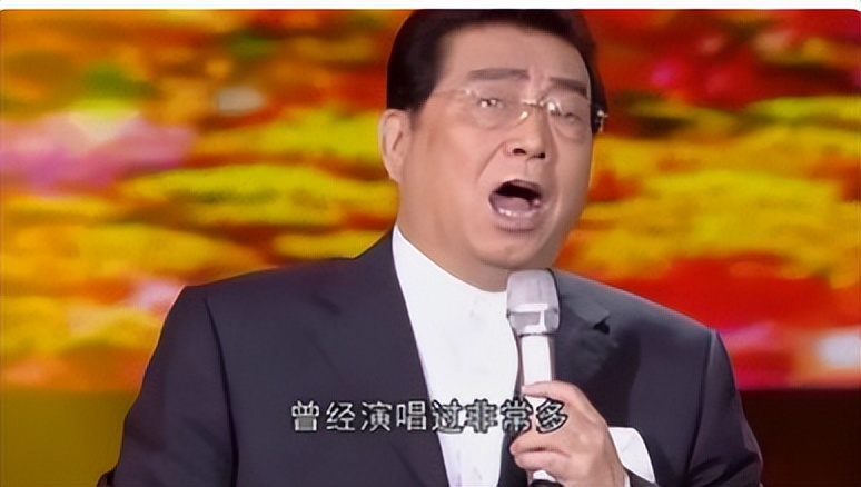 87歲歌王「手抖切慶生蛋糕」!高齡卻不敢退休「全因30歲逆子」晚年太唏噓...
