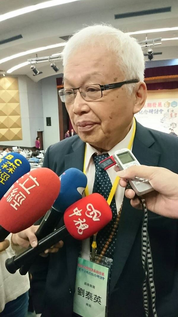 為刺激消費！還記得12年前的「3600元消費券」嗎？　網友回想「當年3600元花去哪」答案一面倒