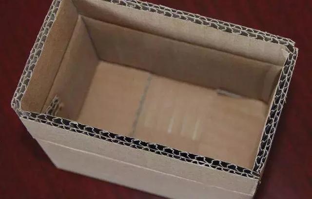 空紙箱新用途！改造後讓你的房子「空間大一倍」不要扔了