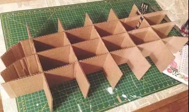 空紙箱新用途！改造後讓你的房子「空間大一倍」不要扔了