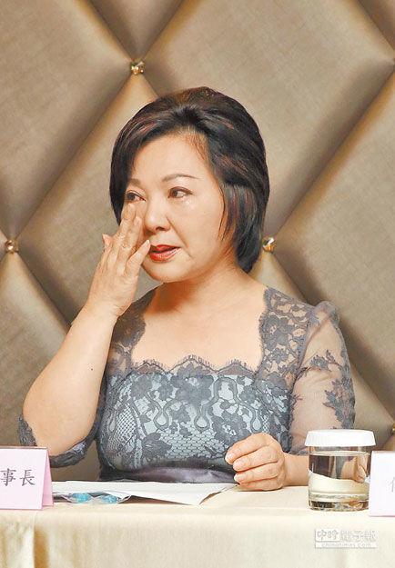 原來白冰冰的「乾兒子」是他！他成就非凡「助冰姊走出痛失女兒陰霾」被讃爆