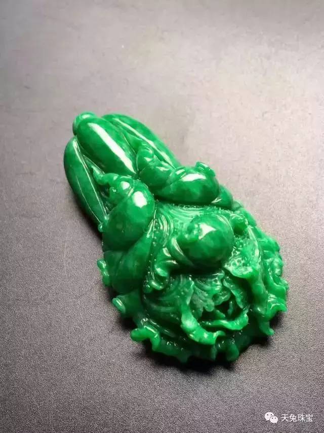 鞋子千萬不要這麼放，不然漏財一輩子，越過越窮